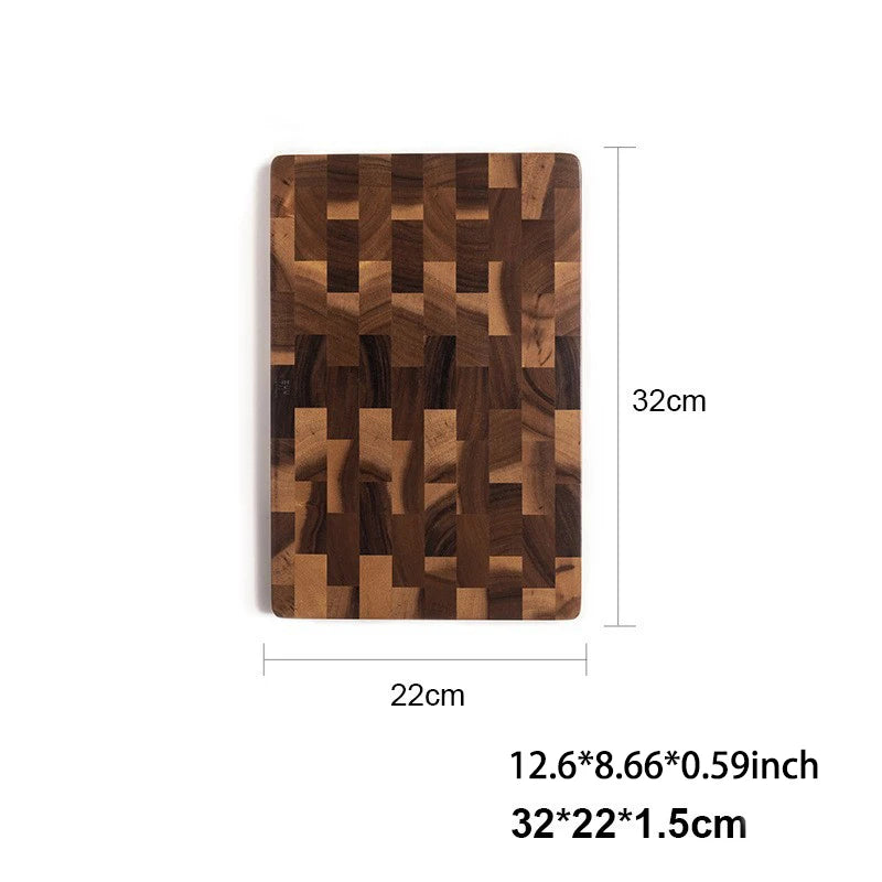 🪵 Skjærebrett i heltre akasie – eksklusivt og miljøvennlig design

Gi kjøkkenet ditt et løft med dette vakre og slitesterke skjærebrettet i heltre akasie.
Hvert brett har sitt eget unike mønster – ingen er helt like – og kombinerer nordisk design med nat